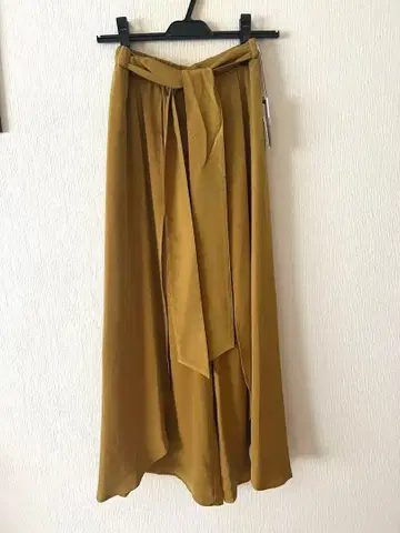 택 포함 새상품 GrandTable 플레어 와이드 팬츠 그랜터블