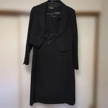 블랙 수트 포멀 보타이 포함