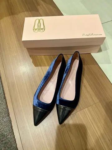 미사용 Pretty Ballerinas 37 스틸레토