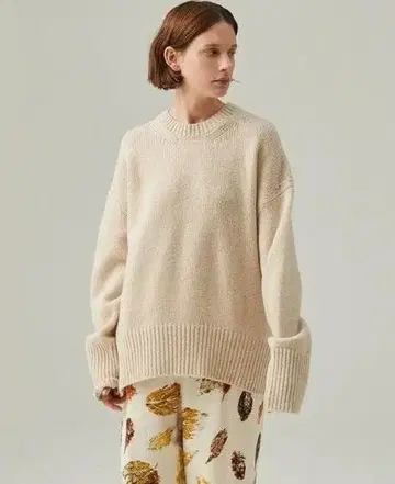 새상품급 갤러리 바이 21AW 파인 울 크루넥 풀오버 S