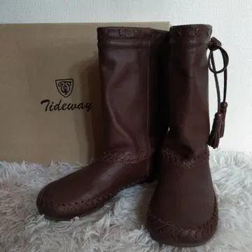 TIDEWAY BRAUN 리본 부츠
