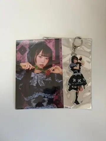 쿠로사키 모에 브로마이드 아크릴 키링 세트