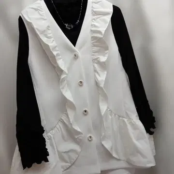 화이트 이소재 사용 베스트 사이즈 44