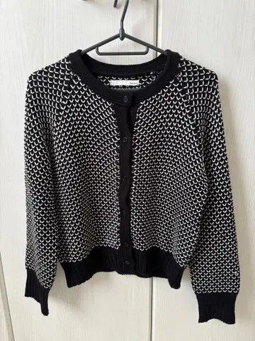 moussy 마우지 블랙/화이트 가디건