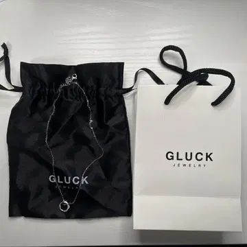 GLUCK 라운드넥 Necklace Round Necklace