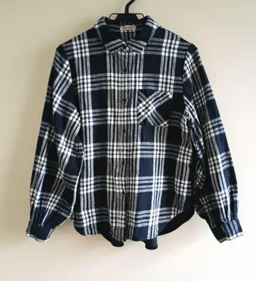 and myera 따뜻함의 체크 셔츠