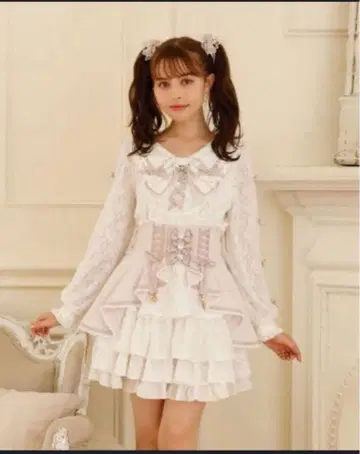 LIZLISA 스캘럽 리본 카라 리브 상의 양산형 지뢰 리즈리사