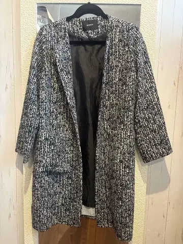 새상품급 EMODA 노카라 자켓