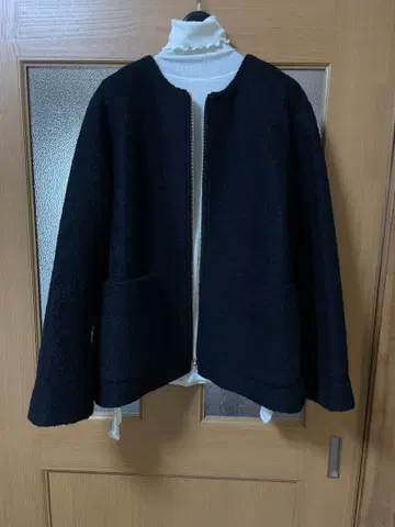 새상품급 매킨토시 노칼라 자켓 블랙