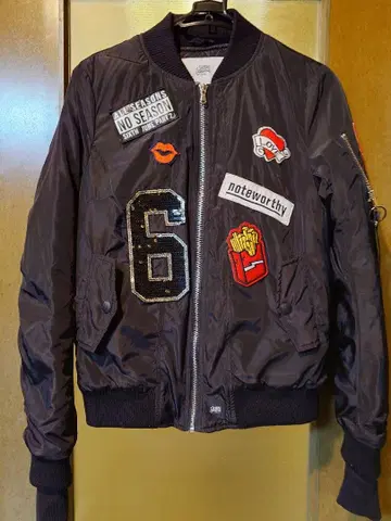 Sixth June 블랙 MA-1 자켓 S 사이즈