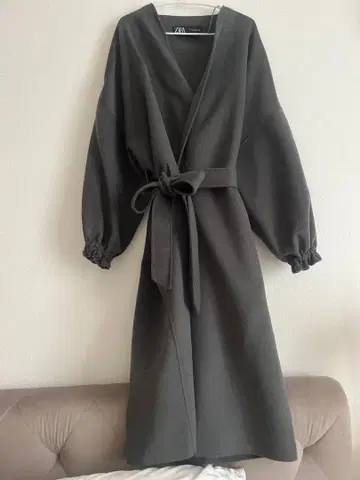 그레이 랩 코트 벌룬 슬리브