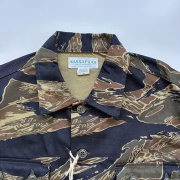 SASSAFRAS G.D.U. Jacket 타이거 트윌