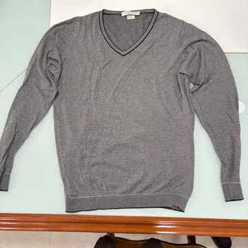 JOHN SMEDLEY 스트라이프 V넥 니트