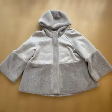 페리쉘 페이크 무스탕 코트 퍼