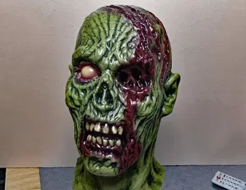 리얼 좀비 마스크! ( 워킹 데드 풍 )