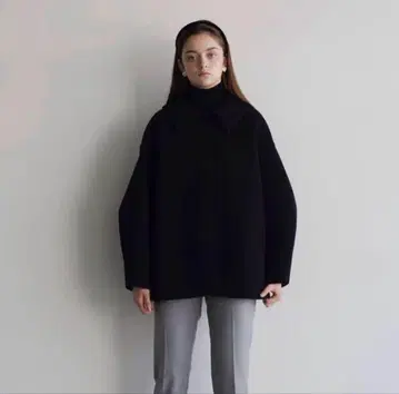 OHGA 블랙 본딩 코트