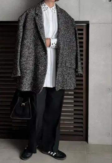 LOHEN TAILORED JACOOTO 테일러드 자켓