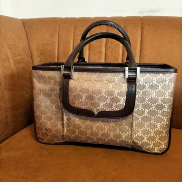 [ 미사용 ] Roberta di Camerino 핸드백