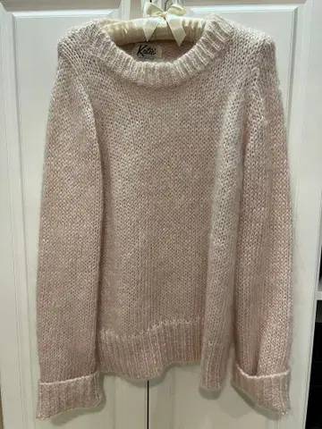 Kate's 라이트 핑크 니트 스웨터 긴팔