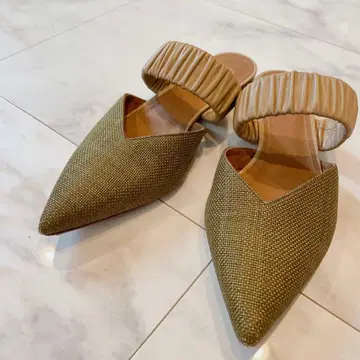 MALONE SOULIERS 마론느 수리에 뮬 샌들