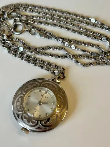 세이코 빈티지 수동 와인딩 펜던트 시계 작동품