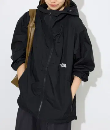 SLOBE IENA THE NORTH FACE Compact Jacket