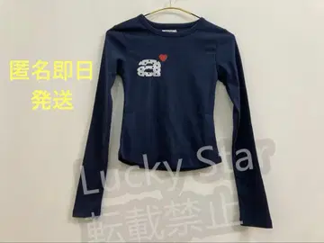 Aeae 네이비 긴팔 T셔츠 하트 자수 익명 당일 발송