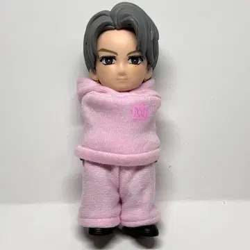 피규어 의류 커플룩