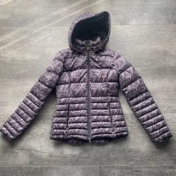 엠포리오 아르마니 EA7 퍼플 로고 프린트 다운 자켓