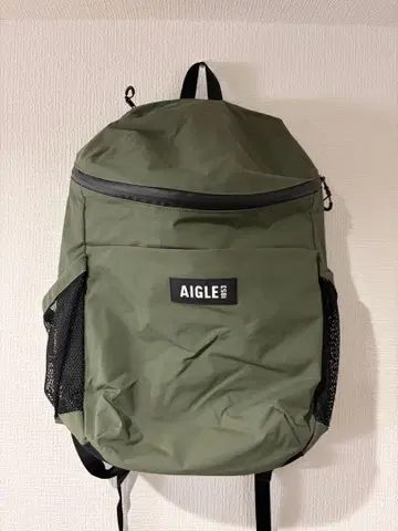 AIGLE 올리브 그린 백팩