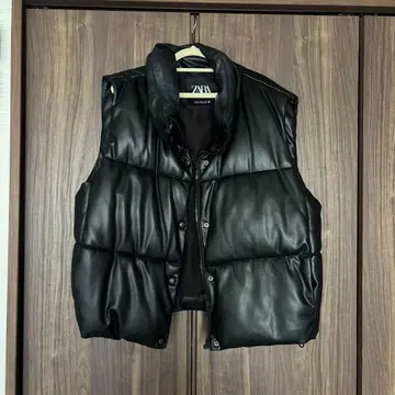 ZARA 블랙 다운 베스트 XL