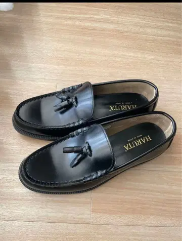 HARUTA 블랙 가죽 로퍼 태슬