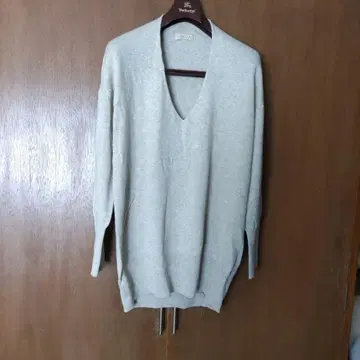 synchro crossings 베이지 V넥 캐시미어 100% 니트