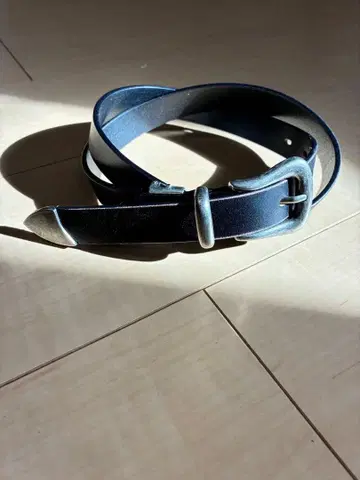 블랙 가죽 벨트 실버 버클