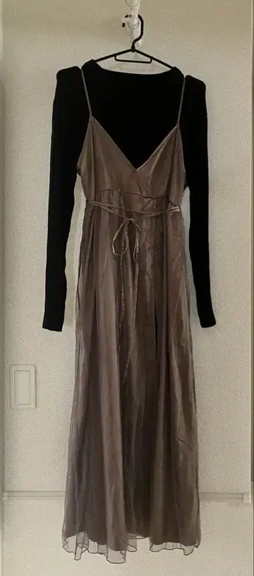 롱 니트 원피스 레이스 포함