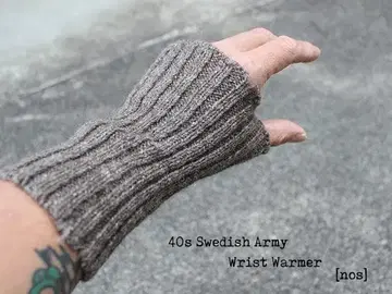 초희귀 [스웨덴군] 40s 하찌 리스트 워머 미사용품!