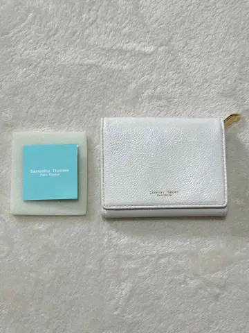 사만사 타바사 이단 접이식 지갑 화이트