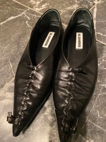 질 샌더 스틸레토 플랫슈즈