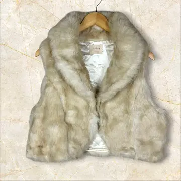 Jinnee 퍼 베스트 새상품 미사용 택 포함 3L