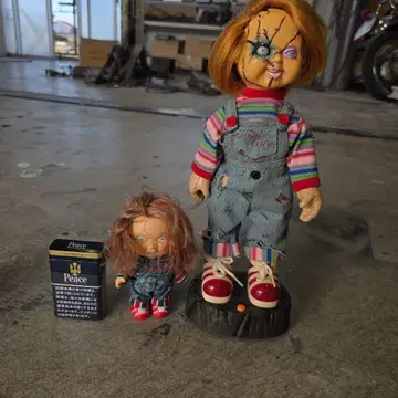 처키 피규어 대 증정 꼬마 처키