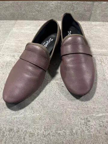 레페토 브라운 로퍼