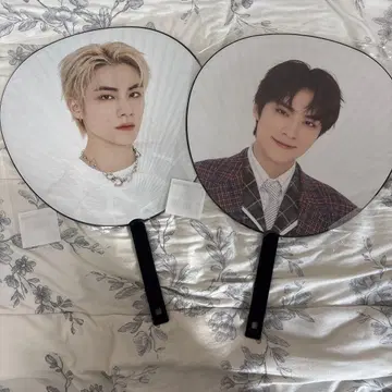 WayV 샤오쥔 부채