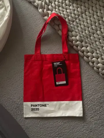PANTONE의 토트백