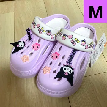 산리오 쿠로미 통굽 클로그 샌들 딸기 체리 M