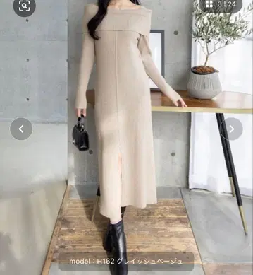 클리어 오프숄더 리브 니트 원피스 2025