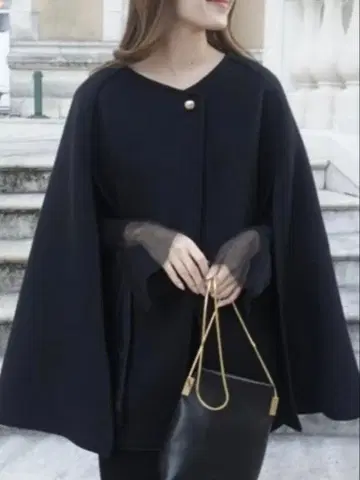 블랙 케이프 스타일 자켓