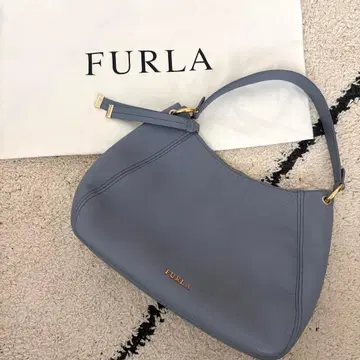 [ 새상품급 ] FURLA 훌라 블루 시에나 가죽 핸드백
