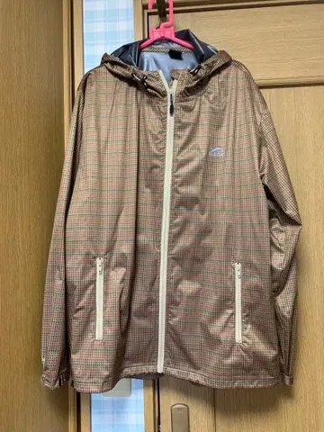 체크 무늬 후드 부착 자켓 L 사이즈