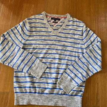 TOMMY HILFIGER 보더 V넥 스웨터 M