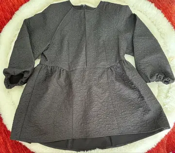 LOUNIE 블랙 플레어 실루엣 튜닉